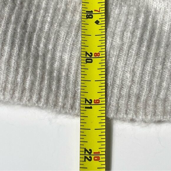 H&M Gray Wool Blend Pearl Button Super Soft Cardigan Sweater Women's Size XL - Picture 7 of 16